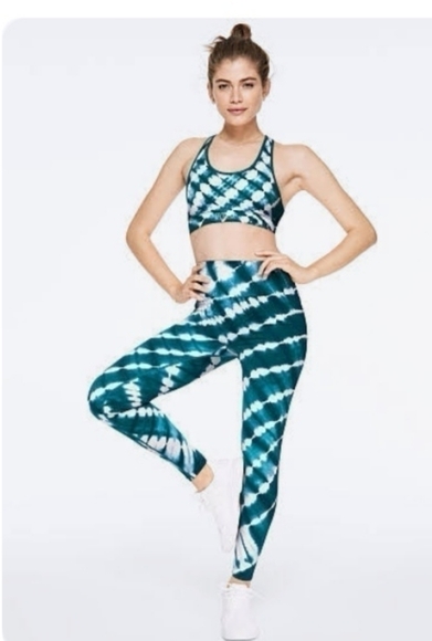 Pink Victoria's Secret Teal Tie Dye Leggings Small New - Picture 8 of 8